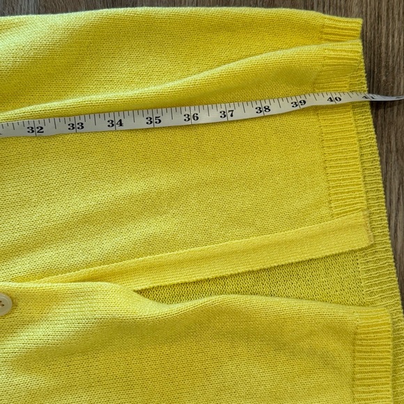 Vintage 60s Midi Knit Dress Women’s Small Yellow Cream Button Up Collar Feminine - Picture 8 of 9